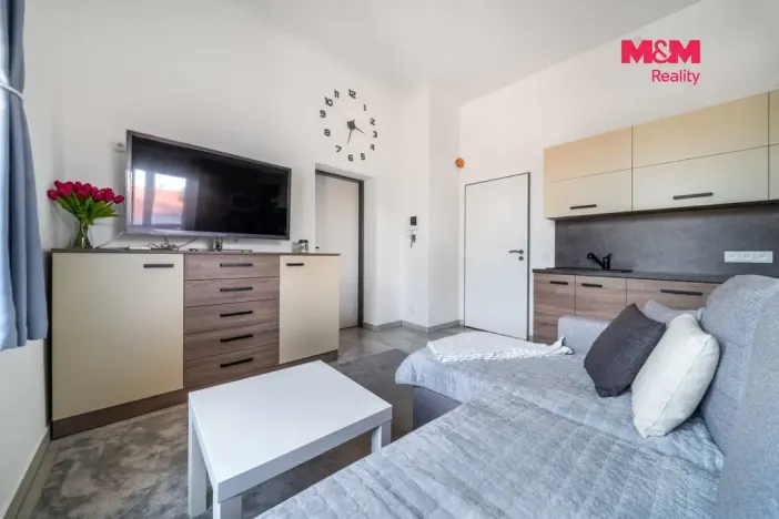 Prodej bytu 4+kk, Lochovice, 64 m2