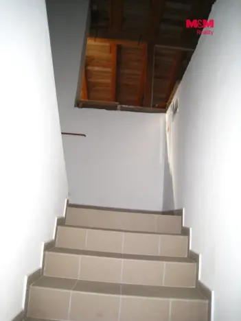 Prodej rodinného domu, Frenštát pod Radhoštěm, nám. Míru, 900 m2