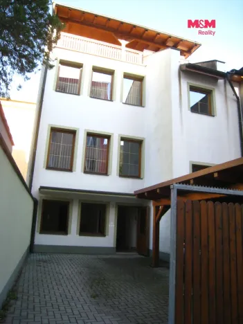 Prodej rodinného domu, Frenštát pod Radhoštěm, nám. Míru, 900 m2