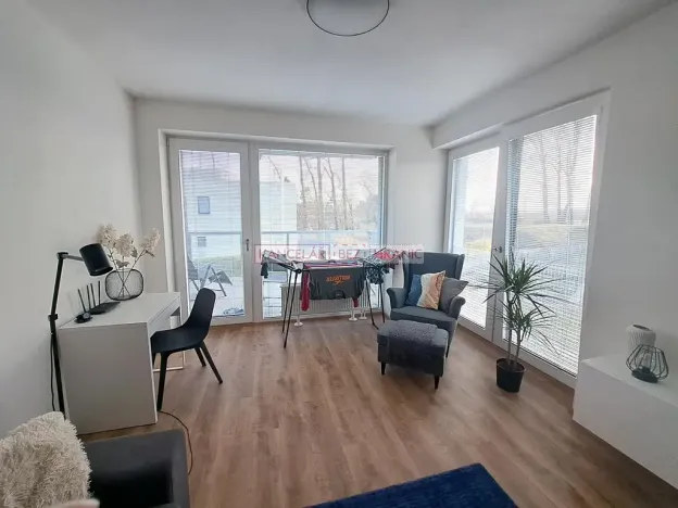 Pronájem bytu 1+kk, Vyškov, Sídliště Osvobození, 42 m2