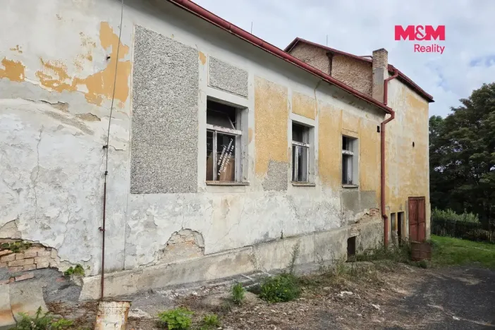 Prodej rodinného domu, Chlum Svaté Maří, Školní, 420 m2