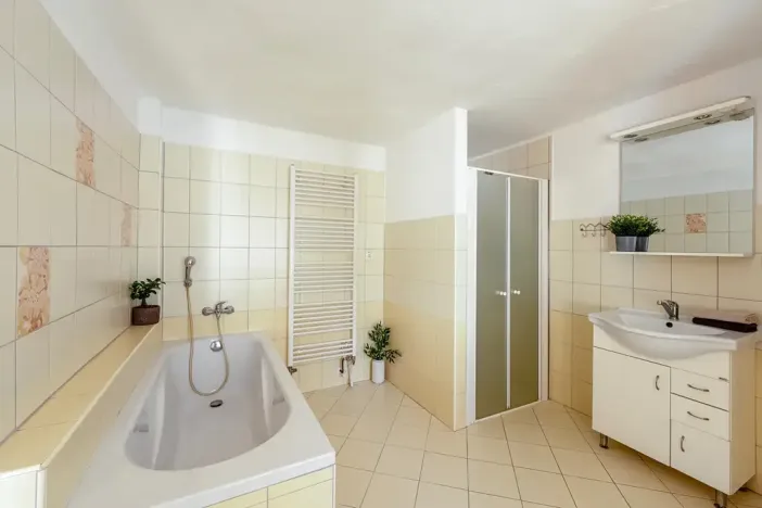 Prodej rodinného domu, Katovice, 94 m2