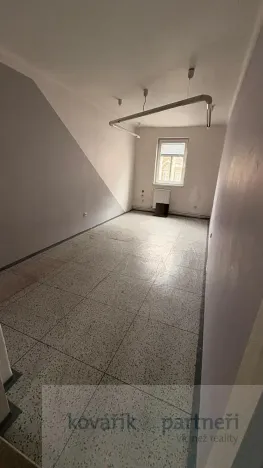 Prodej obchodního prostoru, Rumburk, Třída 9. května, 300 m2