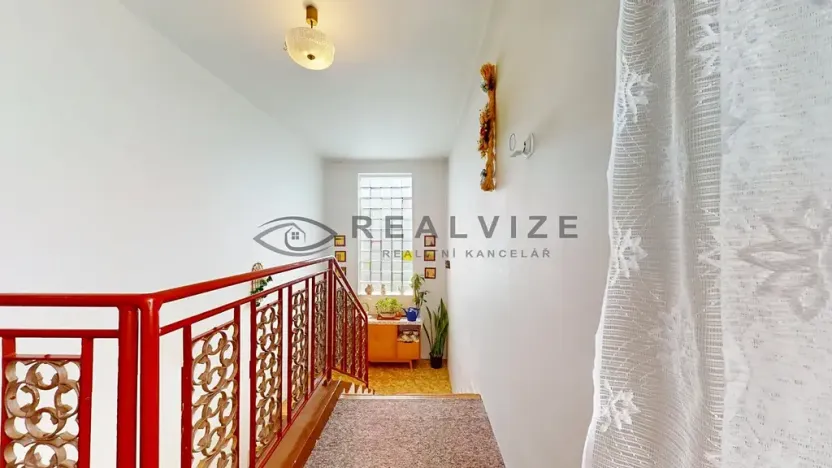 Prodej rodinného domu, Nové Hrady, Vilová čtvrť, 180 m2