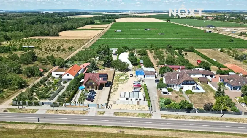 Prodej pozemku pro bydlení, Božice, 1335 m2
