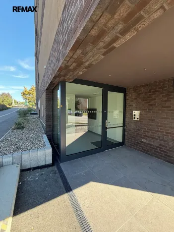 Pronájem bytu 1+kk, Praha - Hostivař, Pražská, 34 m2