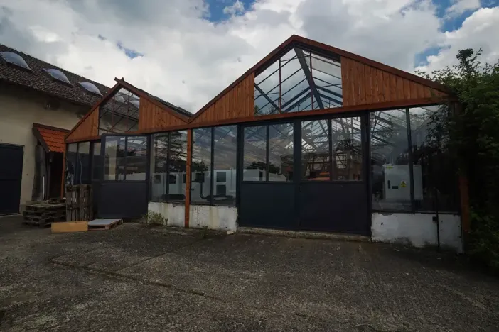 Prodej zemědělského objektu, Bžany, 1700 m2