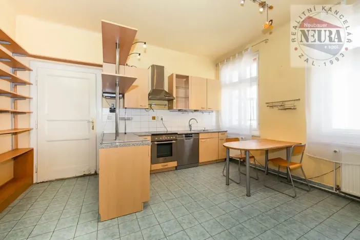 Prodej bytu 4+1, Praha - Nové Město, Národní, 96 m2