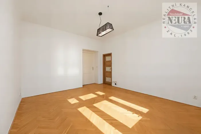 Prodej bytu 4+1, Praha - Nové Město, Národní, 96 m2