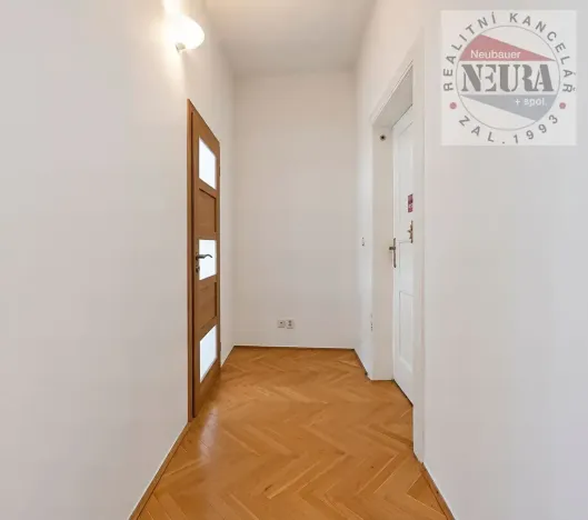 Prodej bytu 4+1, Praha - Nové Město, Národní, 96 m2