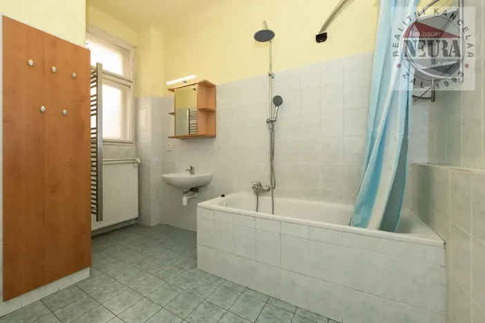 Prodej bytu 4+1, Praha - Nové Město, Národní, 96 m2