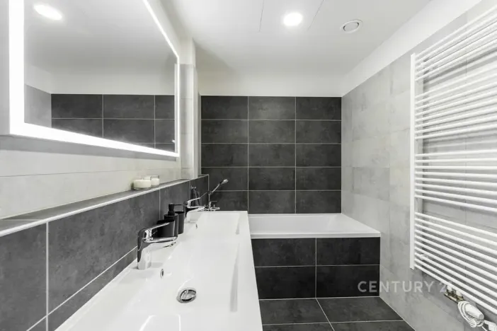 Pronájem bytu 3+kk, Praha - Hostivař, 70 m2