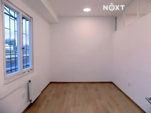 Pronájem kanceláře, Česká Lípa, Bulharská, 114 m2