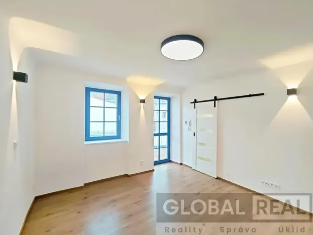 Prodej bytu 1+kk, Jihlava, Havlíčkova, 22 m2