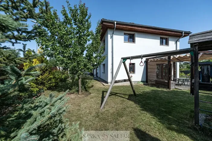 Prodej rodinného domu, Nučice, Paderlíkova, 135 m2