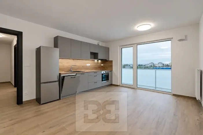 Pronájem bytu 2+kk, České Budějovice, Generála Klapálka, 55 m2