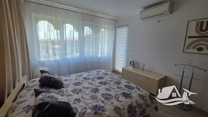 Prodej rodinného domu, Pomorie, Bulharsko, 166 m2