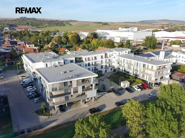 Prodej kanceláře, Slavkov u Brna, 81 m2