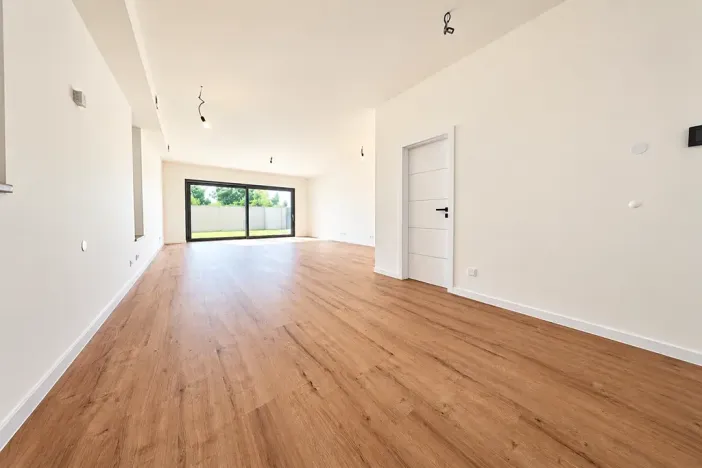 Prodej vícegeneračního domu, Šestajovice, Komenského, 275 m2