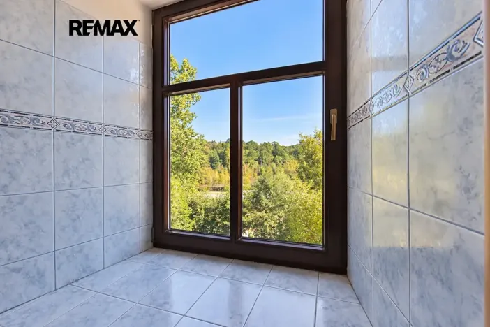 Prodej rodinného domu, Kájov, U Kostela, 200 m2