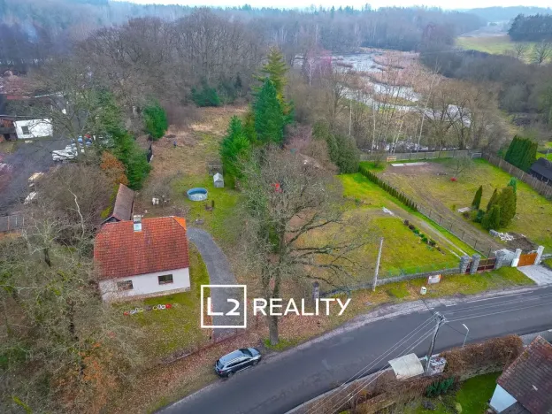 Prodej komerčního pozemku, 3748 m², Nová Vráž