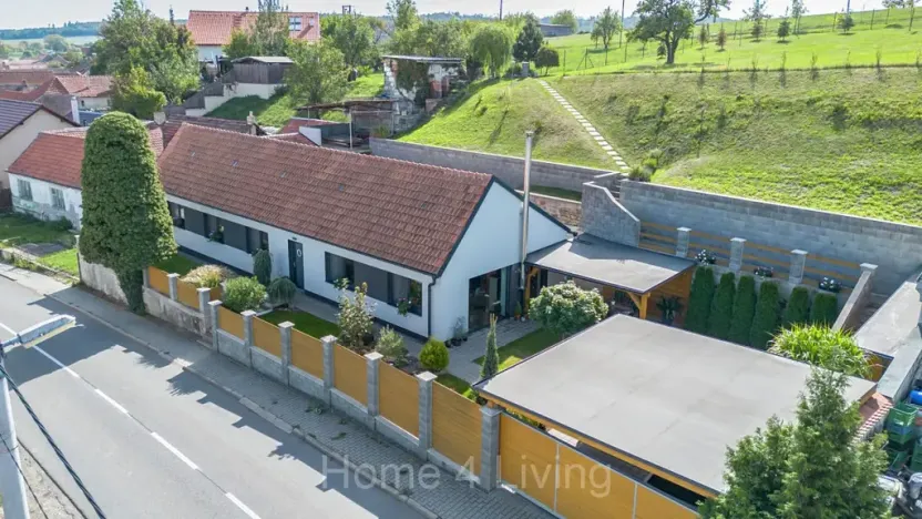 Prodej rodinného domu, Senorady, 145 m2