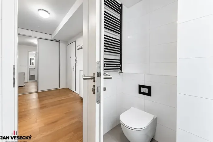 Prodej bytu 2+kk, Praha - Kbely, Plzákova, 51 m2