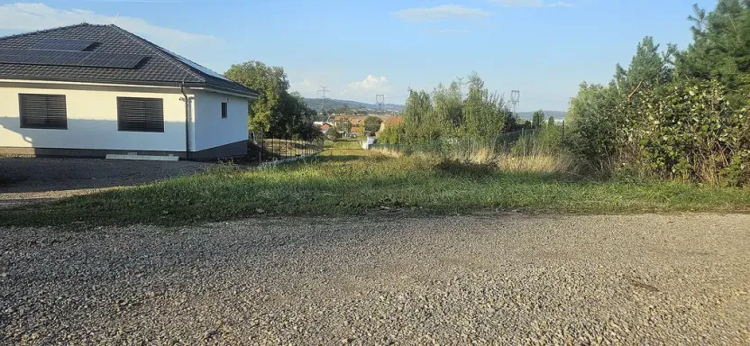 Prodej pozemku, 814 m², Sentice