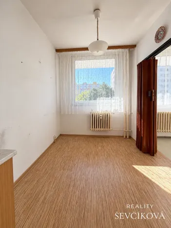 Prodej bytu 4+1, Praha - Bohnice, Řešovská, 79 m2