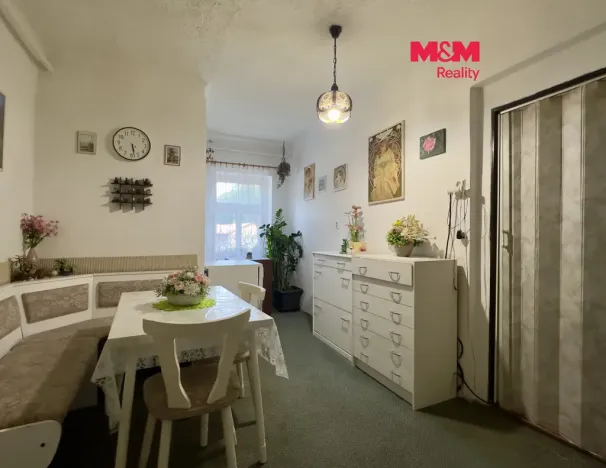 Pronájem bytu 3+1, Zákolany, 81 m2
