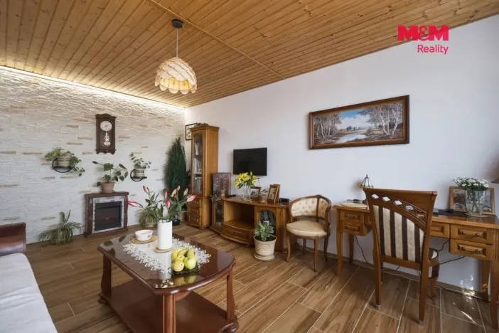 Prodej bytu 2+1, Trutnov - Horní Staré Město, Slovenská, 57 m2