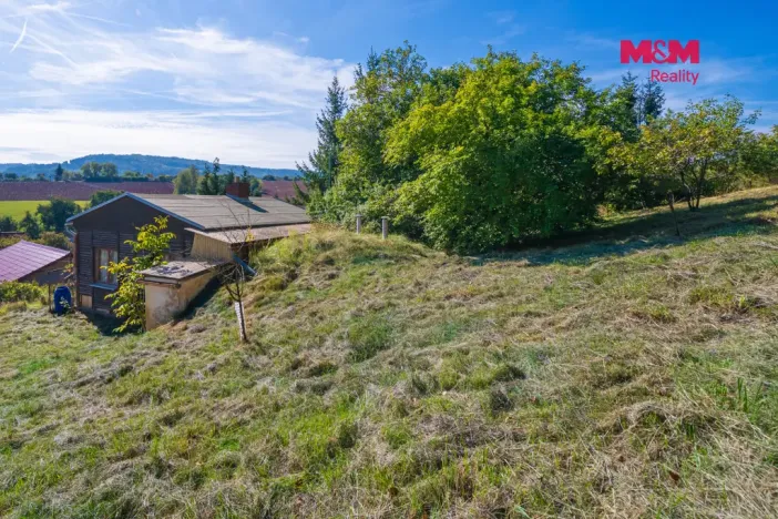 Prodej pozemku pro bydlení, Pnětluky, 1752 m2