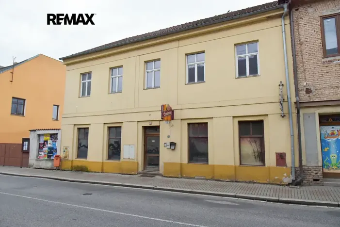 Prodej rodinného domu, Nový Bydžov, Třída Čsl. armády, 368 m2