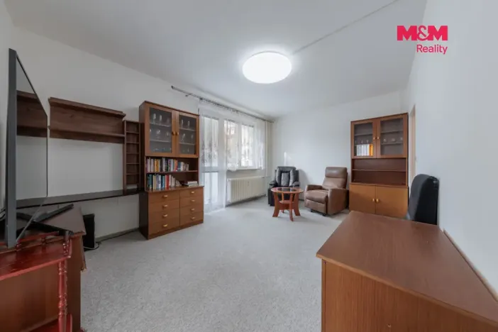Prodej bytu 3+1, Karlovy Vary, Šumavská, 64 m2