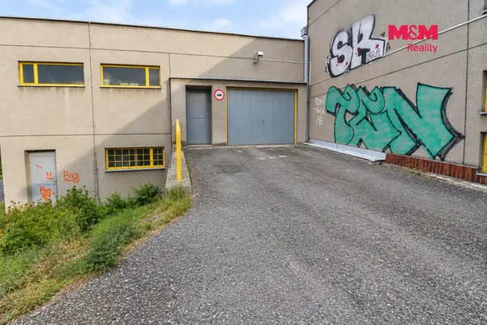Prodej garáže, Plzeň - Doubravka, Ke Špitálskému lesu, 14 m2