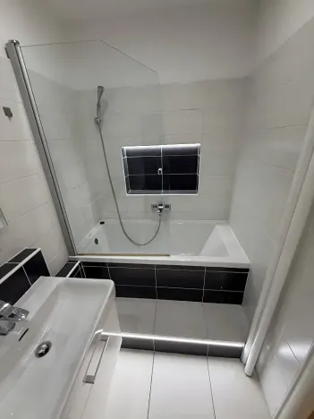 Pronájem bytu 3+1, Brno, Vlárská, 84 m2