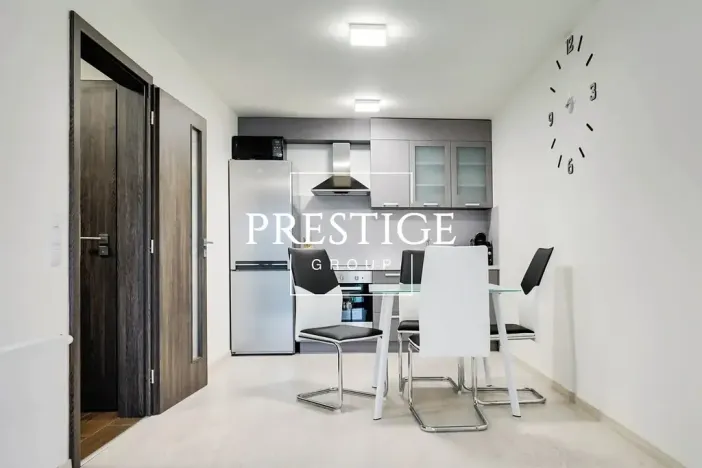 Pronájem bytu 2+kk, Praha - Karlín, U Mlýnského kanálu, 59 m2