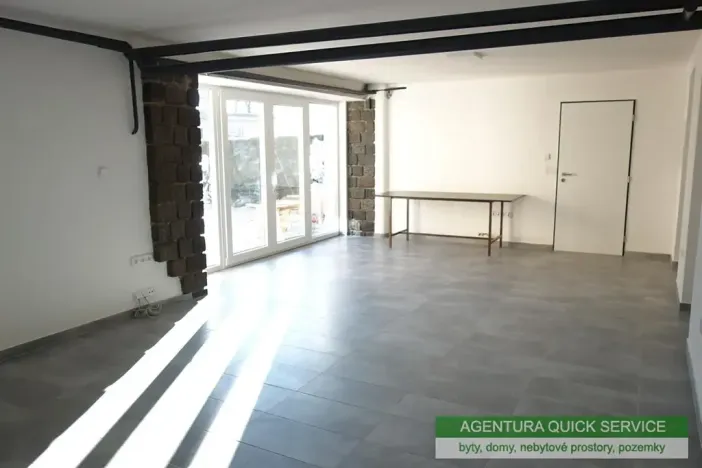 Pronájem výrobních prostor, Praha - Modřany, Hornocholupická, 175 m2