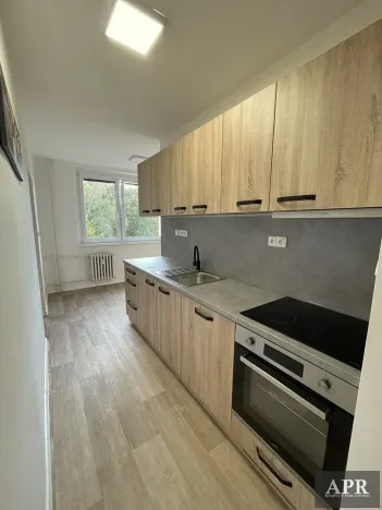 Pronájem bytu 2+1, Uherský Brod, Partyzánů, 51 m2