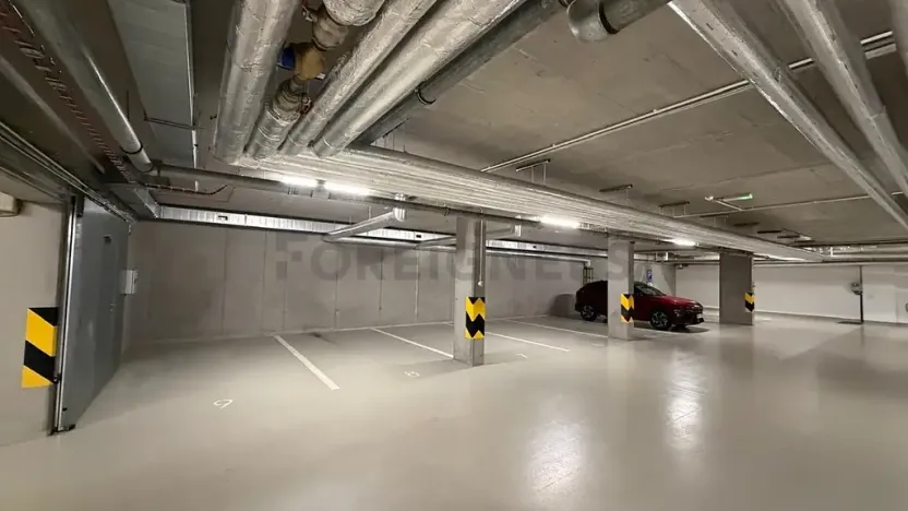Pronájem garáže, Brno, Spolková, 12 m2