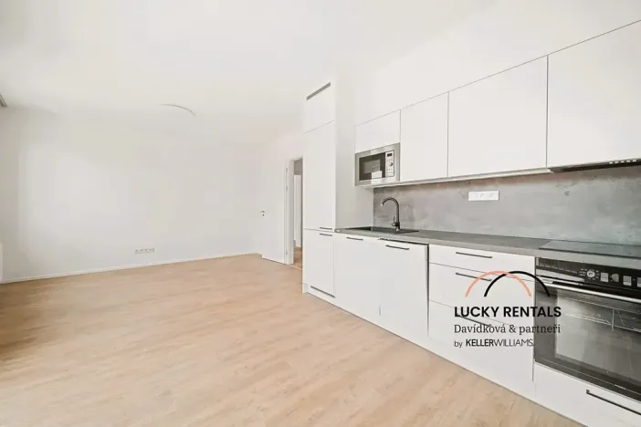 Pronájem bytu 1+kk, Praha - Chodov, Líbalova, 32 m2
