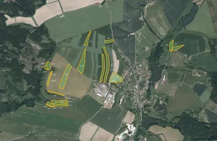 Prodej pole, 71012 m², Bohdaneč