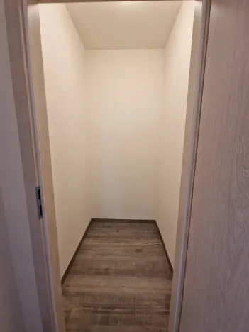 Pronájem bytu 3+kk, Praha - Kbely, Sedlářova, 72 m2