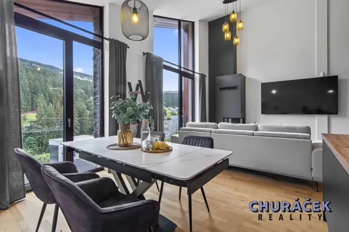 Prodej apartmánu, Pec pod Sněžkou, 303 m2