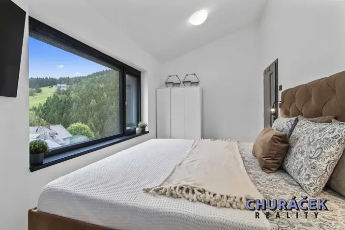Prodej apartmánu, Pec pod Sněžkou, 303 m2