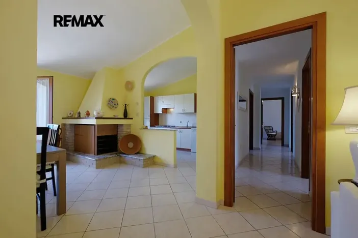 Prodej bytu 6+kk a větší, Teulada, Itálie, 135 m2