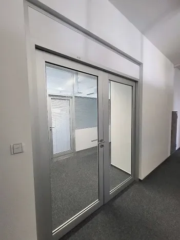 Pronájem kanceláře, Brno, Cejl, 102 m2