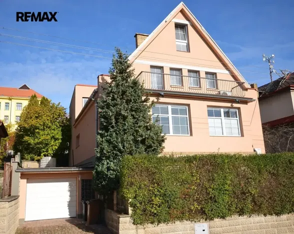 Prodej vily, Slaný, Máchova, 352 m2