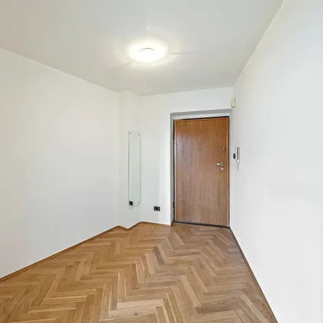 Prodej bytu 2+kk, Praha - Vršovice, Černomořská, 63 m2