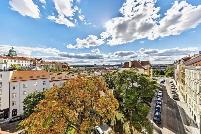 Prodej bytu 2+kk, Praha - Vršovice, Černomořská, 63 m2